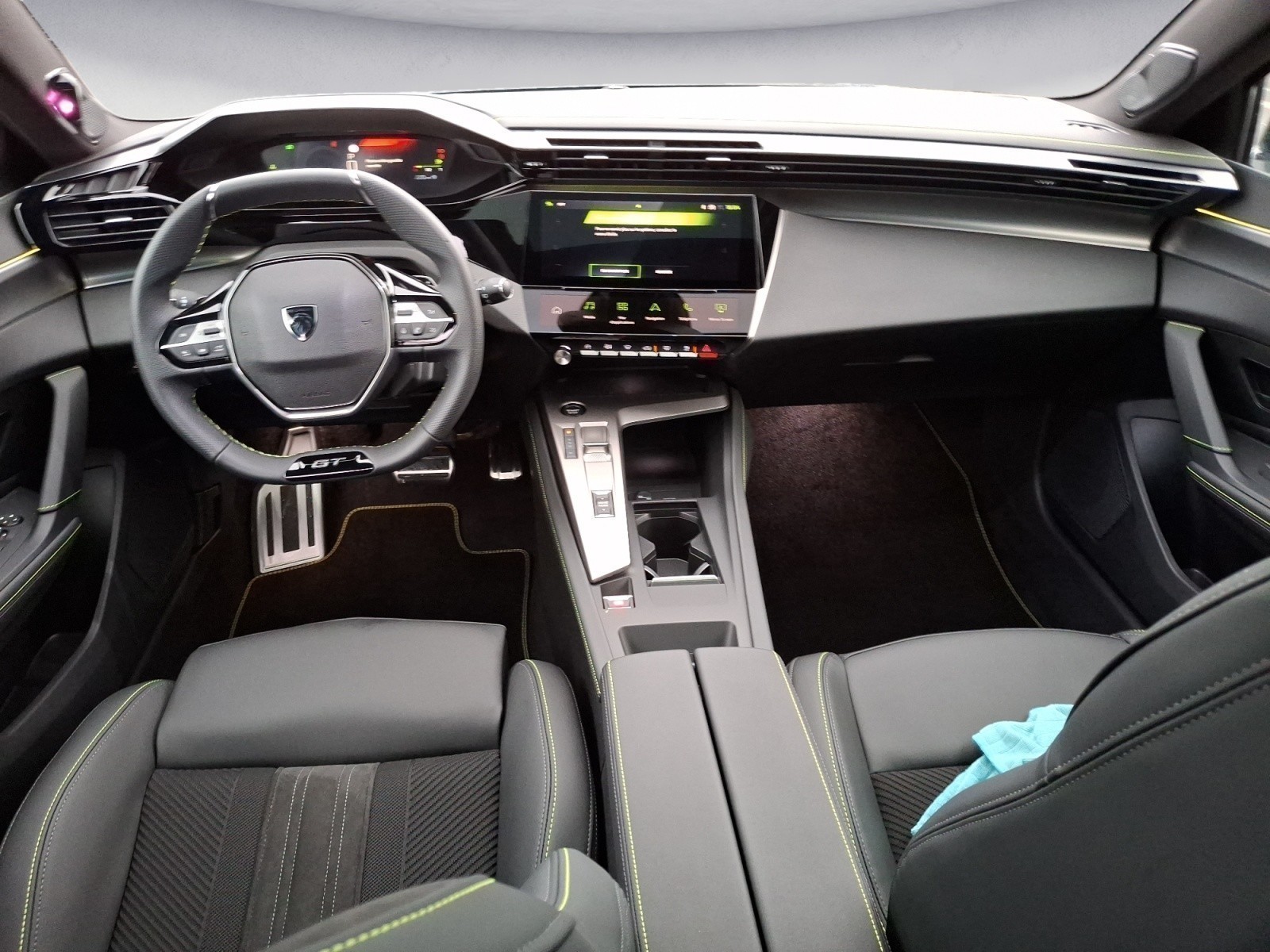 Peugeot - 308 Hybrid 145 e-DSC6 GT SW