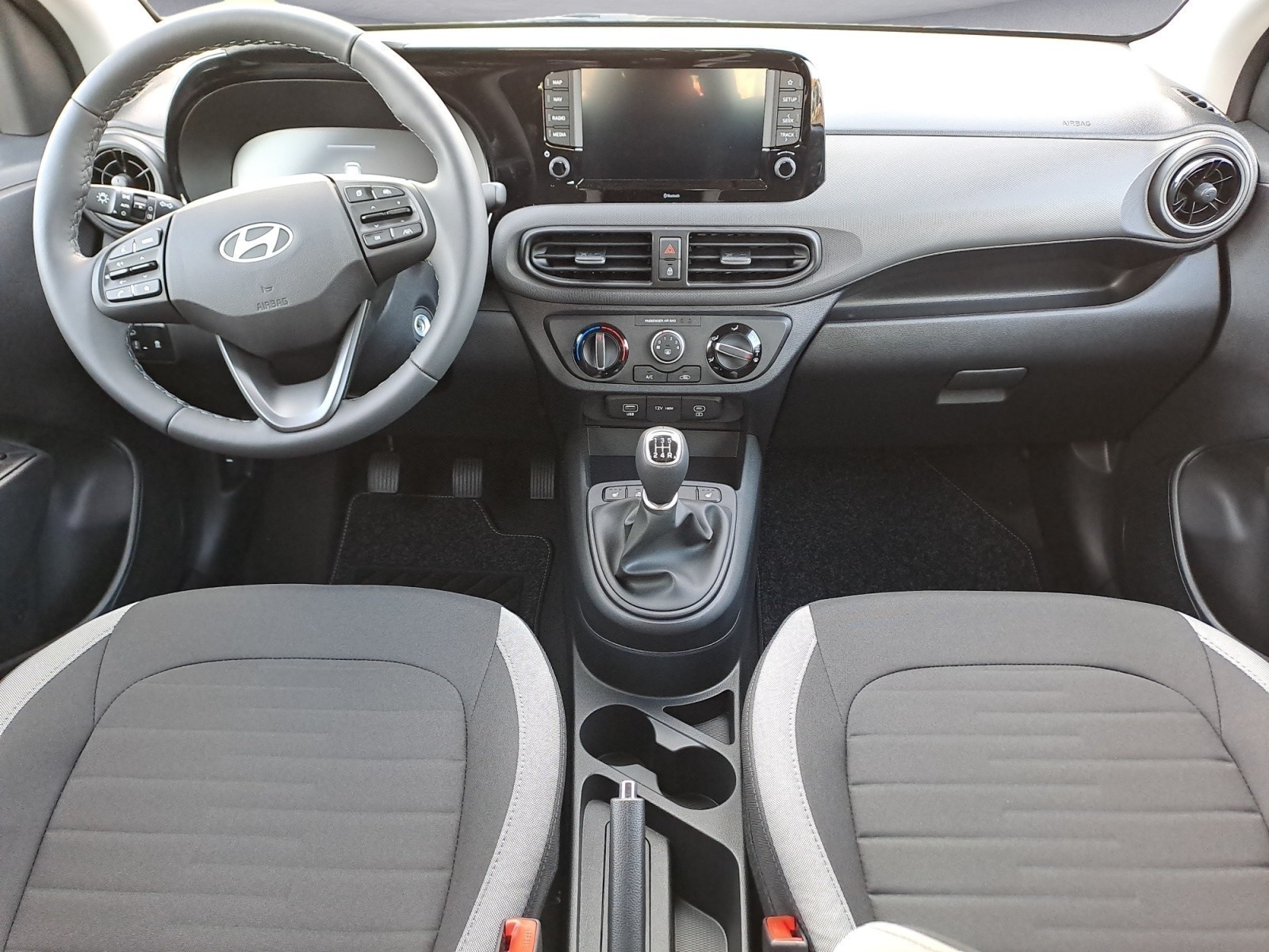 Hyundai - i10 1.2 TREND