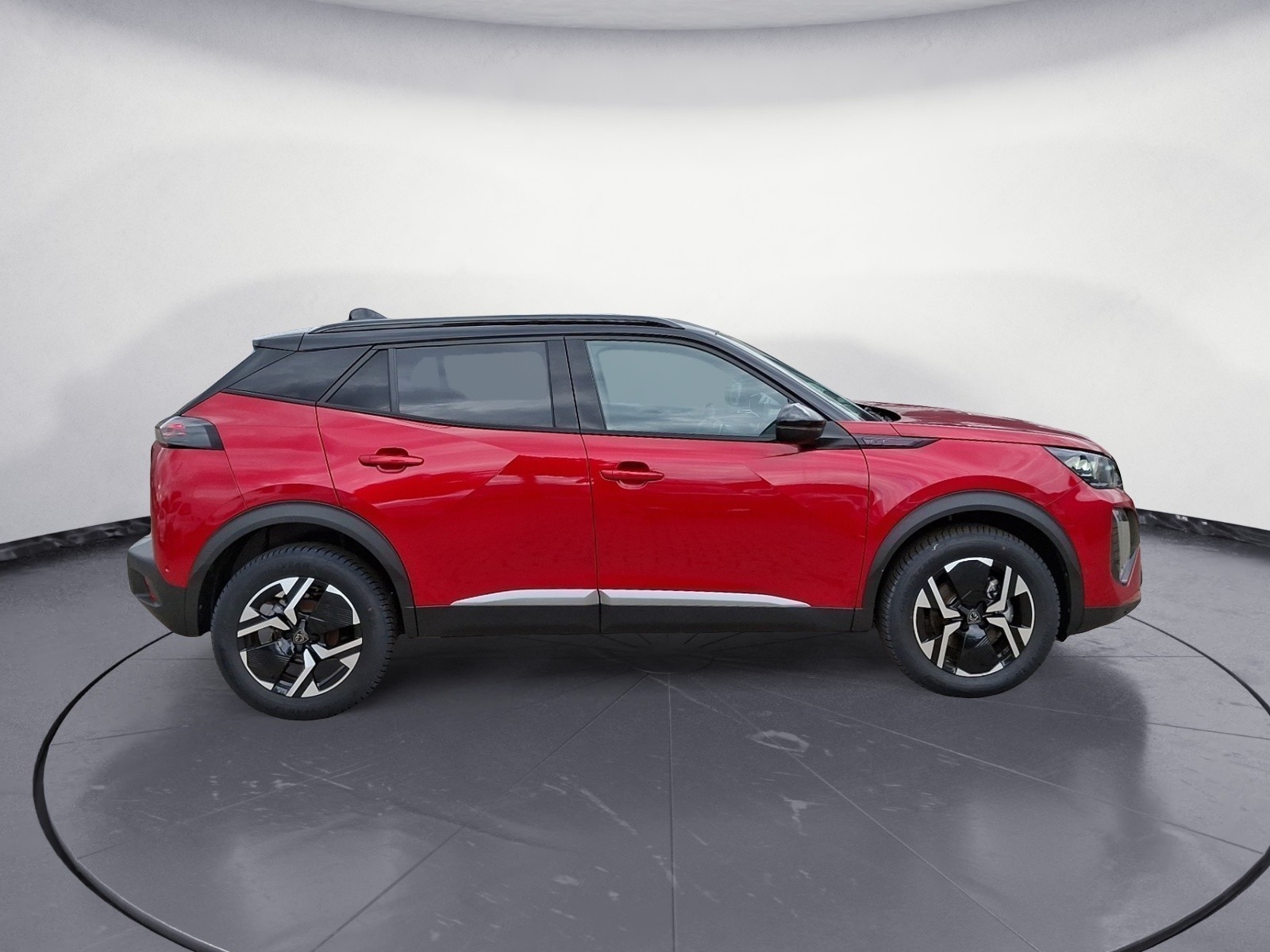 Peugeot - 2008 GT HYBRID 136 e-DSC6