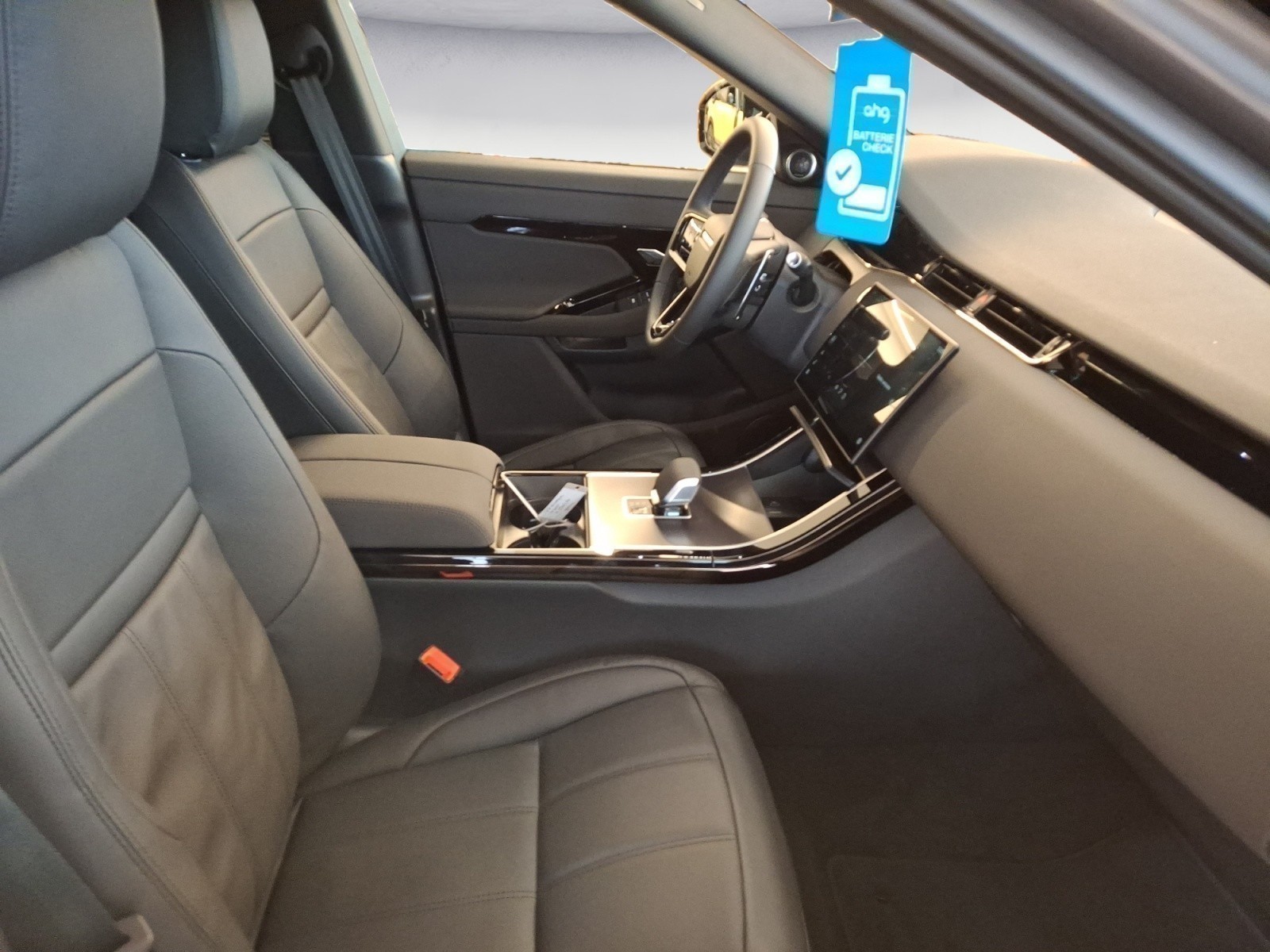 Land Rover - Range Rover Evoque D200 SE