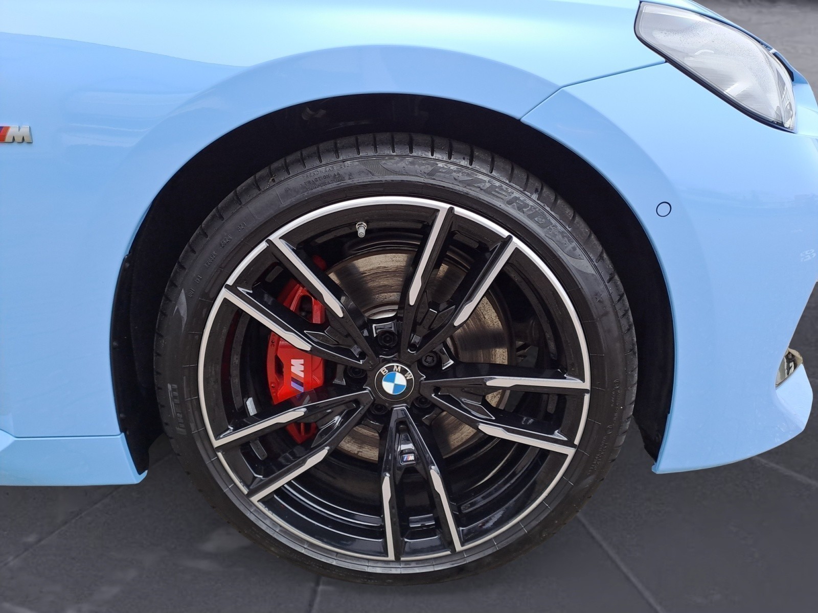 BMW - M240i xDrive Coupe