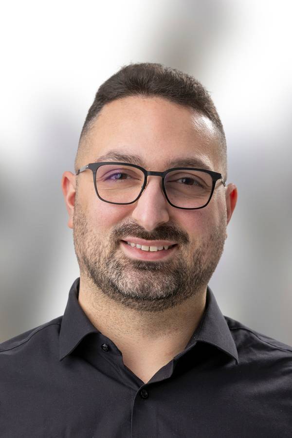 contact_import_imageWviI9F